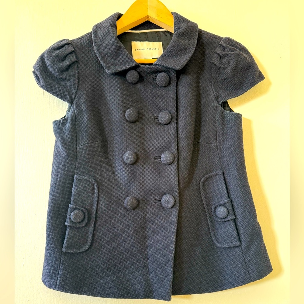 Banana Republic Capped Sleeved Blazer